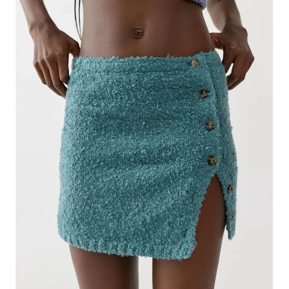 NWT URBAN OUTFITTERS Aster Fuzzy Knit Mini Skirt in Blue Gray